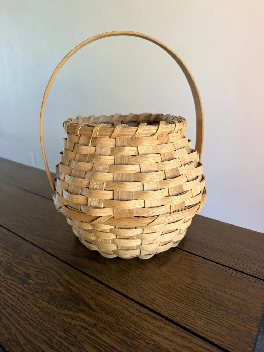 Nantucket Style Basket Large Handle Round Taper Bubble LARGE Wicker Ratan signed